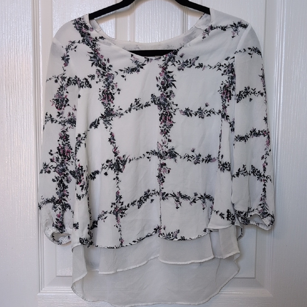 LC Lauren Conrad Cream Floral Blouse